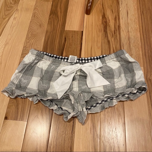 PINK Victoria's Secret Other - VS Pink buffalo plaid sleep shorts